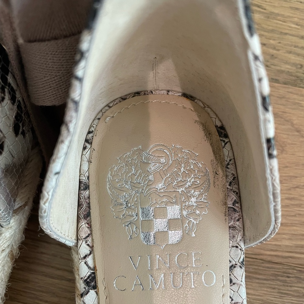 Vince Camuto Jeliany Espadrille Platform Sandal in Taupe/Tone/Snakeskin - Picture 4 of 15